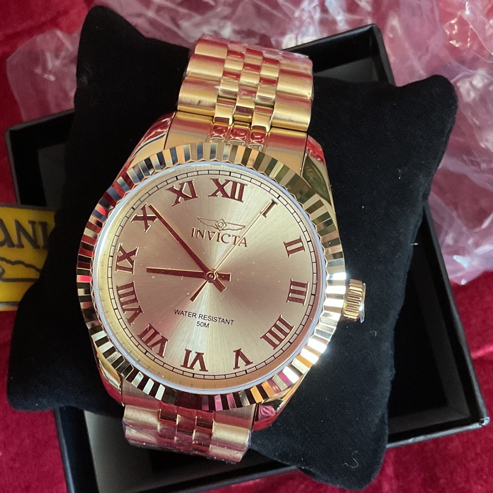 Invicta Windsor Gold Men's Watch with Roman Numerals